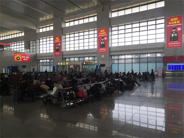 鶴壁高鐵廣告 鶴壁高鐵廣告